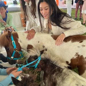 Meet your Posher, Catherine